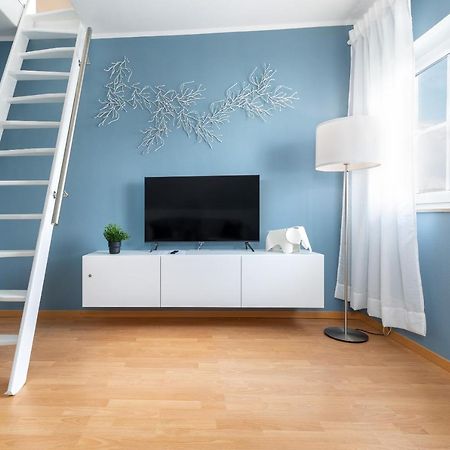 Ferienwohnung Julia - Klimatisiert Wolken Bagian luar foto