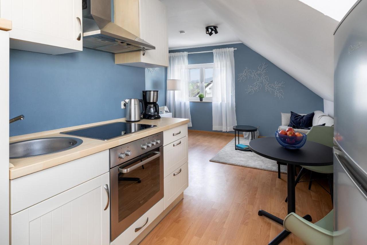 Ferienwohnung Julia - Klimatisiert Wolken Bagian luar foto