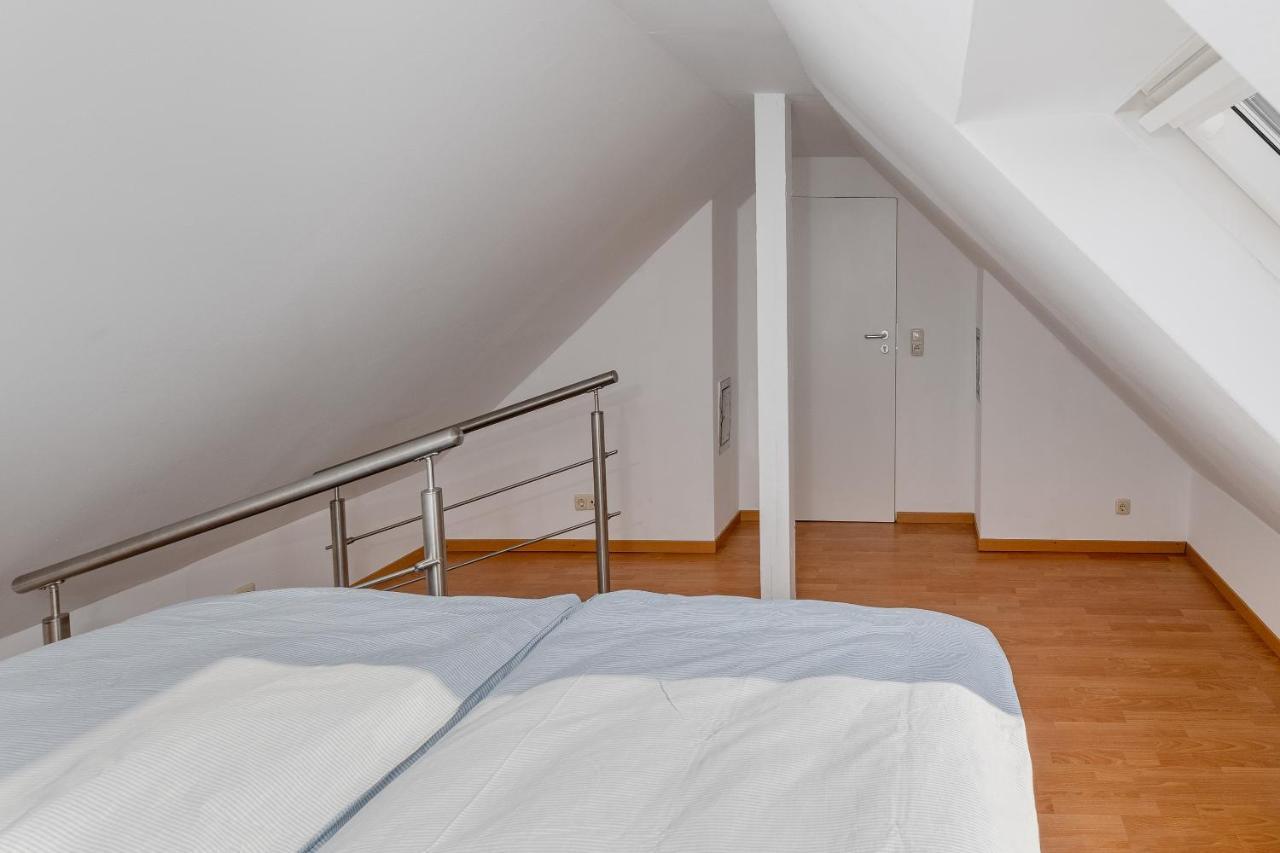 Ferienwohnung Julia - Klimatisiert Wolken Bagian luar foto