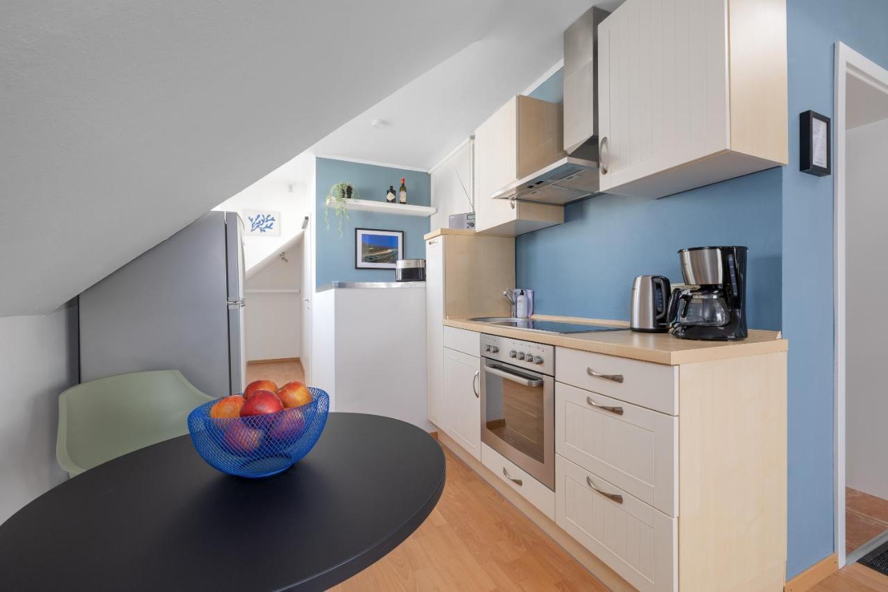 Ferienwohnung Julia - Klimatisiert Wolken Bagian luar foto